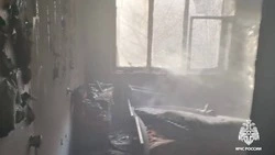 Специалисты МЧС России ликвидировали пожар в одной из квартир Невинномысска