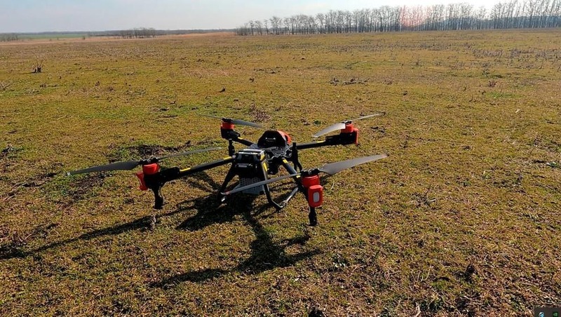Аграриев Ставрополья учат управлять сельскохозяйственными дронами