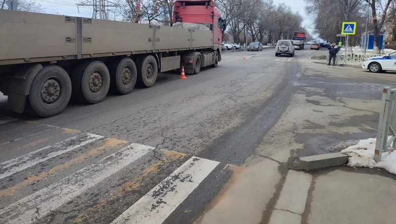 Пенсионерка попала под колёса большегруза в Невинномысске