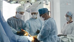 В Ставропольском онкодиспансере провели 10-ю микрохирургическую операцию