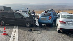 Пробка на подъезде к Ставрополю от Невинномысска образовалась из-за аварии