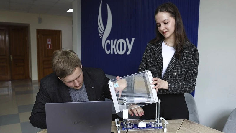 Студенты СКФУ изобрели интеллектуальную систему для «Умной теплицы»