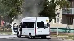 Маршрутка загорелась в центре Невинномысска