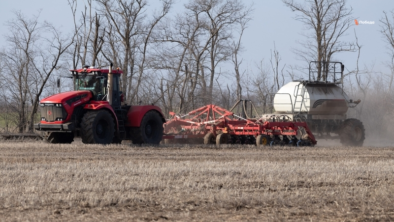 Первый этап азотной подкормки озимых культур стартовал на Ставрополье