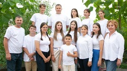 Ставропольская семья с 17 детьми победила в федеральном конкурсе