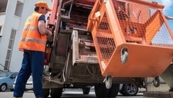 На Ставрополье задействованы 550 машин для вывоза мусора
