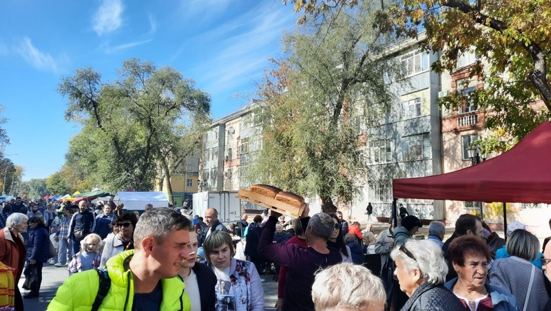 Весело и с пользой: как проходит Покровская ярмарка в Невинномысске